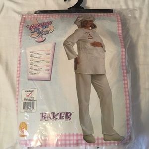 “Buns In The Oven Bakery” Maternity Costume